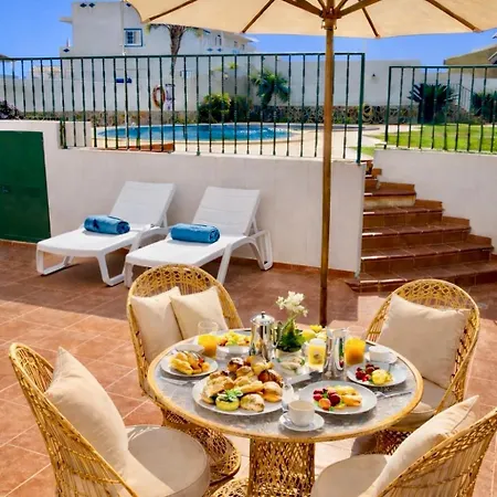 Casadaluz 18 Daire *